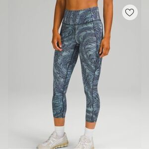 Lululemon Fast & Free High-Rise Leggings Dimensional Icing Blue Multi Pattern- 8